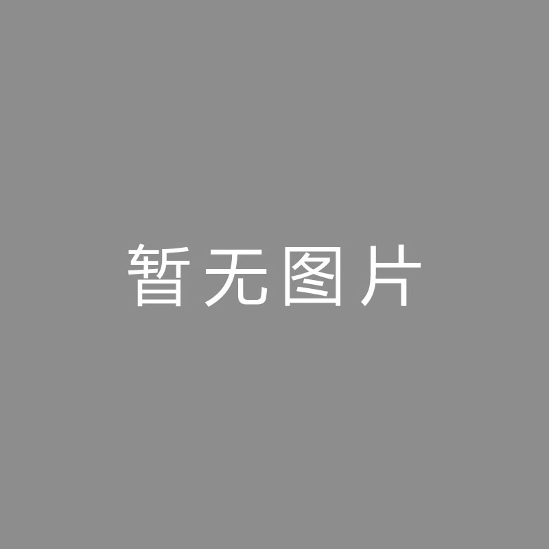 🏆全景 (Wide Shot)名宿：拜仁正遭受剧烈动乱，危机并不是突然产生也不会静静消失